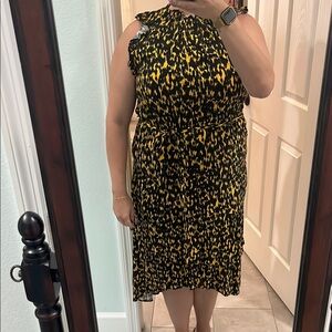 Elegant Black and Yellow Women's Dress